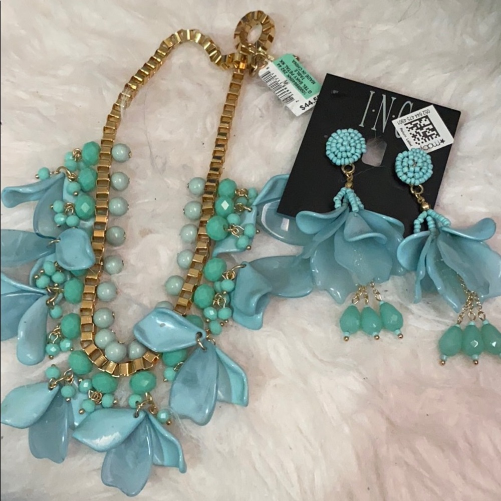 INC jewelry set